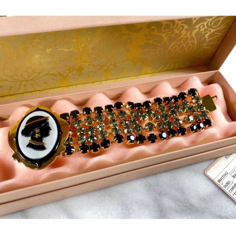 Miu Miu Crystal Cameo Gold Plated Bracelet - Picture 5 of 10
